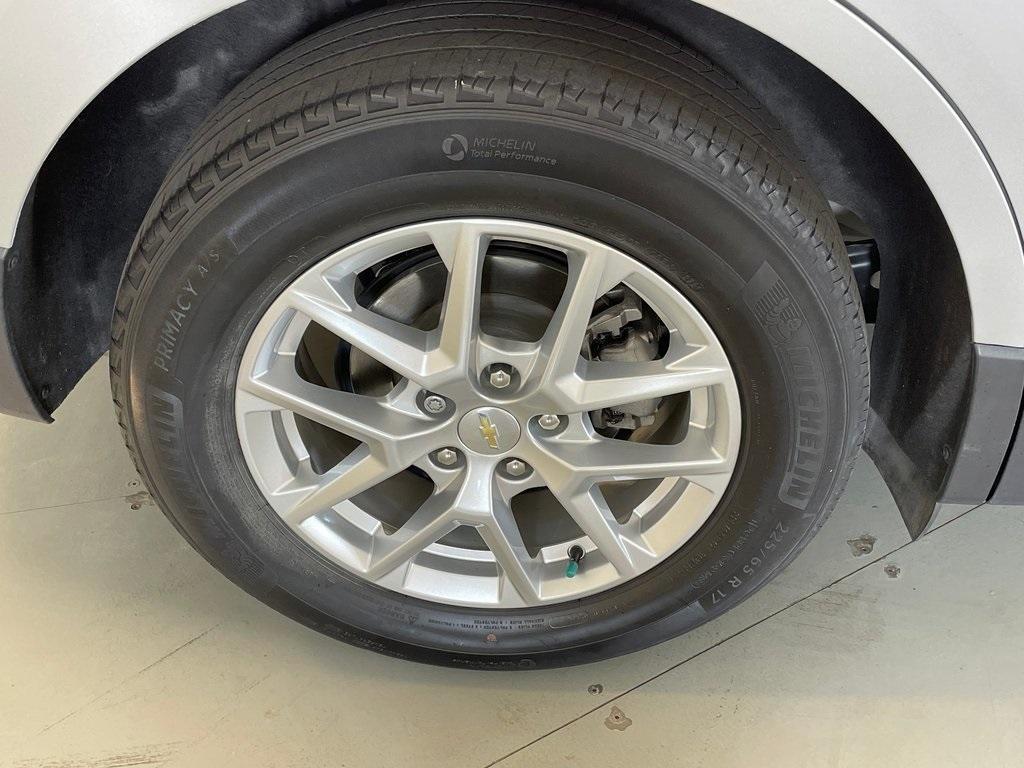 used 2022 Chevrolet Equinox car, priced at $18,874