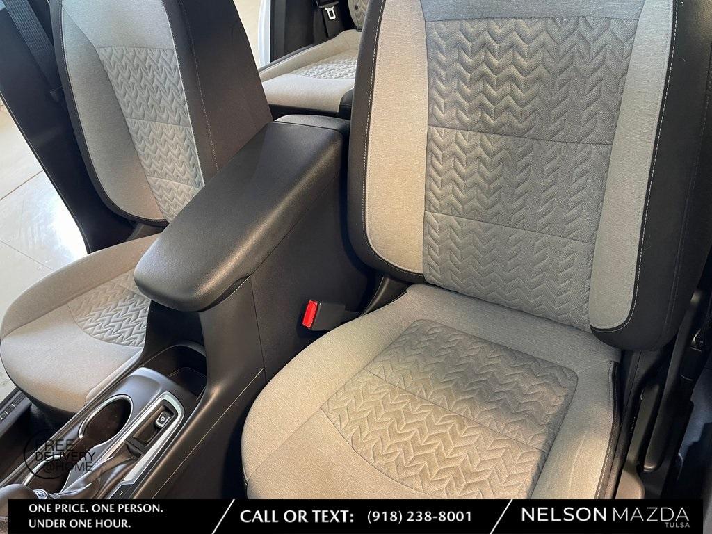 used 2022 Chevrolet Equinox car, priced at $17,381