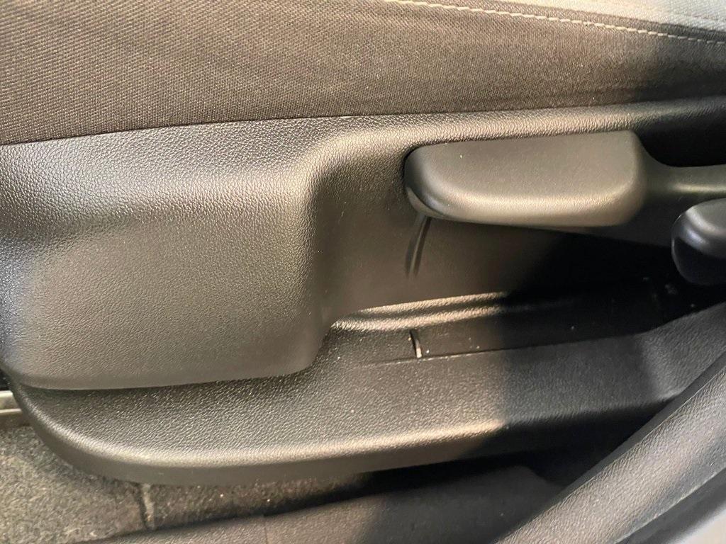 used 2022 Chevrolet Equinox car, priced at $18,874