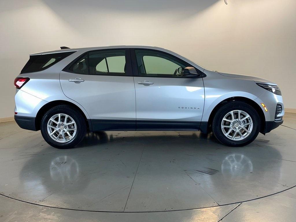 used 2022 Chevrolet Equinox car, priced at $18,874