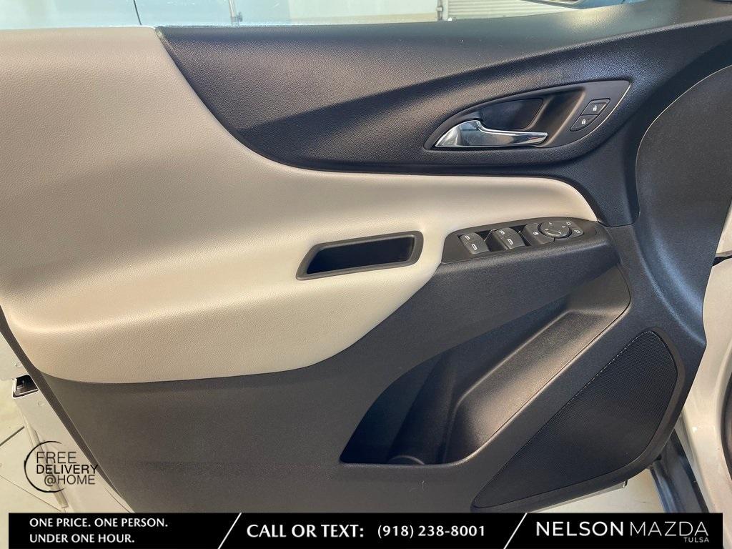 used 2022 Chevrolet Equinox car, priced at $17,381
