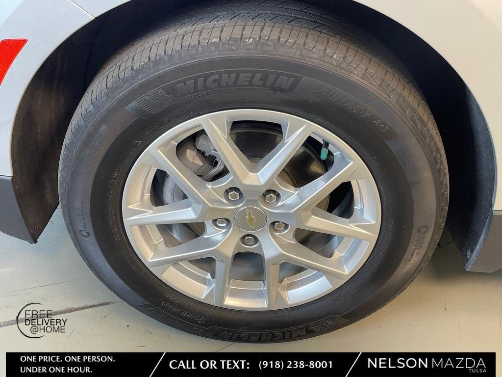 used 2022 Chevrolet Equinox car, priced at $17,381
