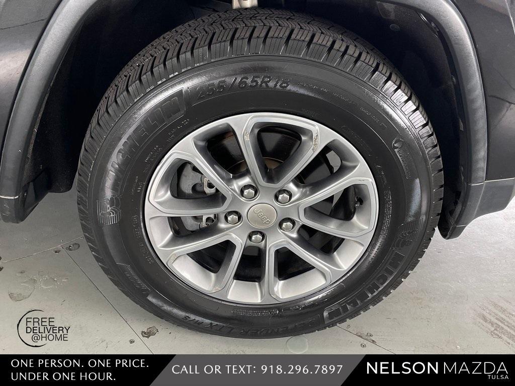 used 2016 Jeep Grand Cherokee car, priced at $10,831