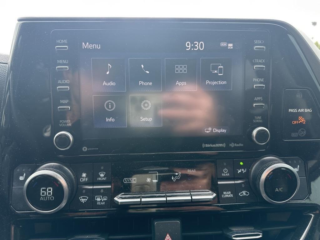 used 2021 Toyota Highlander car, priced at $29,509