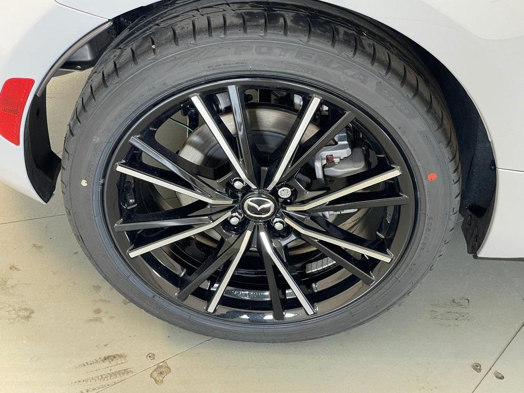 new 2025 Mazda MX-5 Miata RF car, priced at $39,330