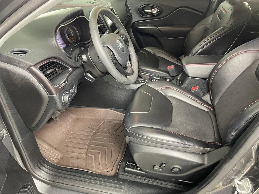 used 2022 Jeep Cherokee car, priced at $24,706
