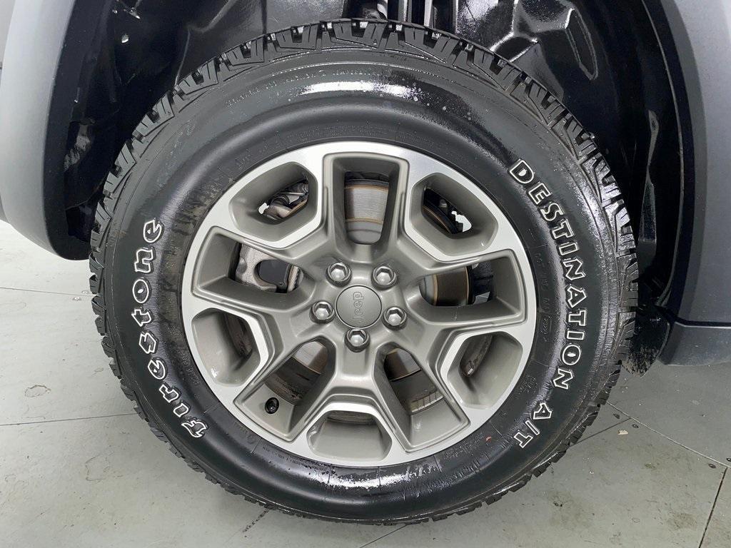 used 2022 Jeep Cherokee car, priced at $24,706