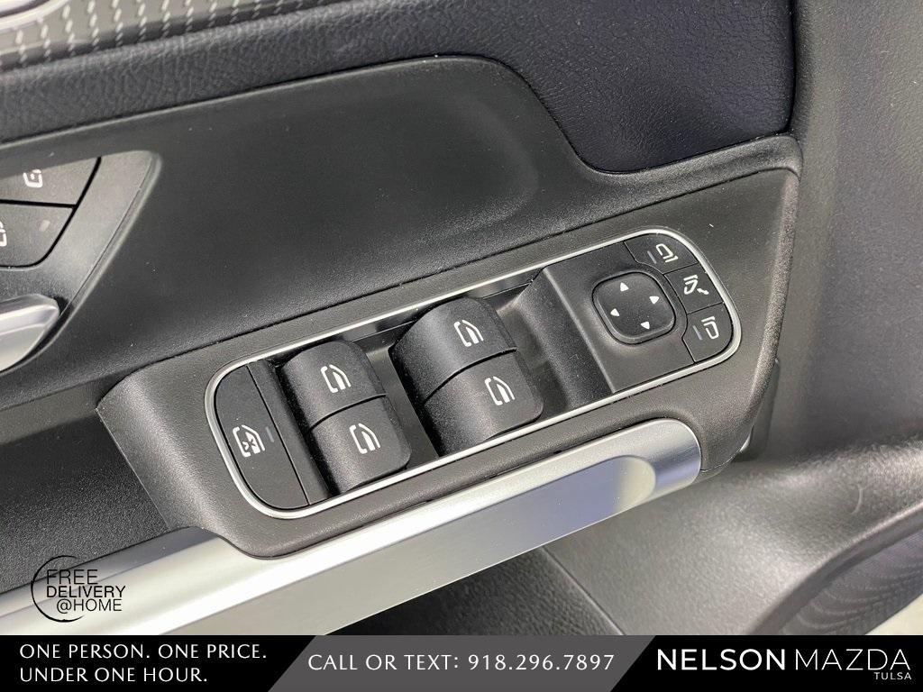 used 2020 Mercedes-Benz GLB 250 car, priced at $23,972