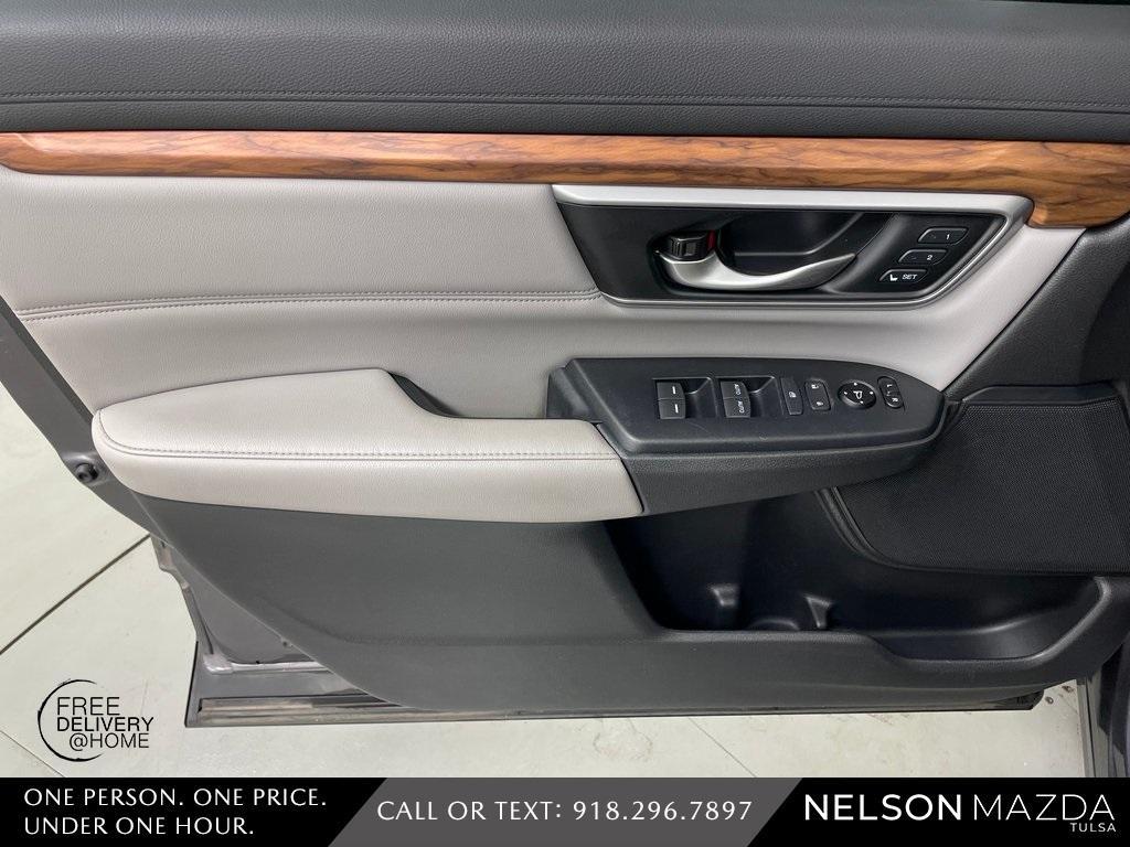 used 2017 Honda CR-V car, priced at $18,527