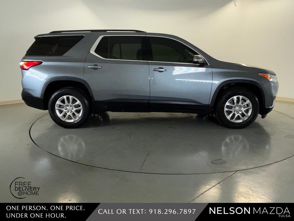used 2021 Chevrolet Traverse car, priced at $19,381