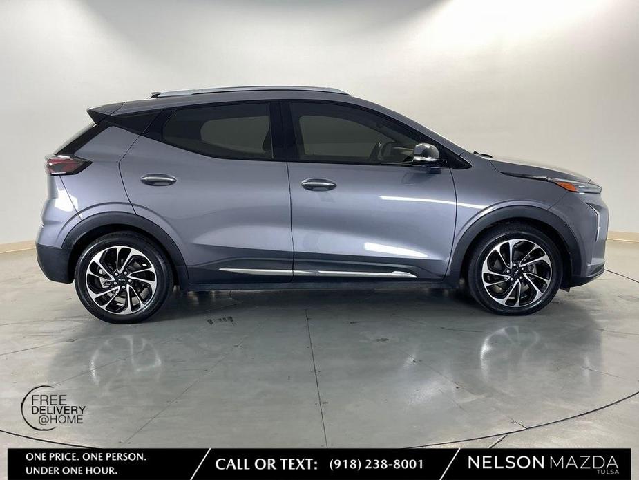 used 2022 Chevrolet Bolt EUV car, priced at $22,862