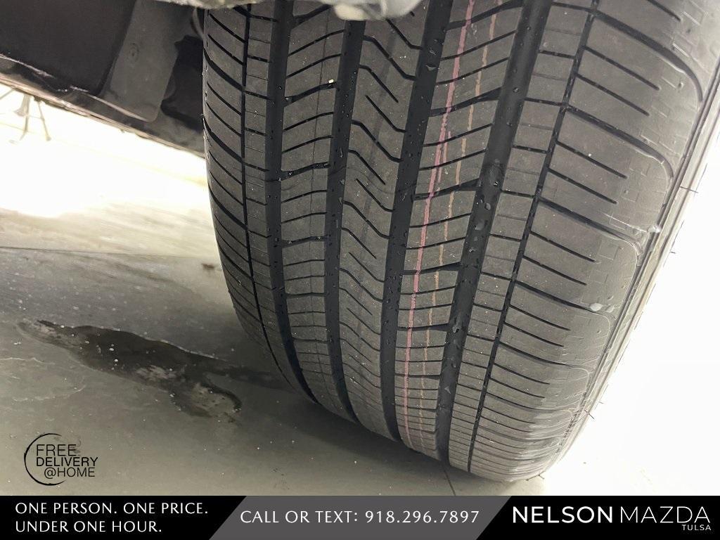 used 2018 Cadillac XT5 car, priced at $16,994