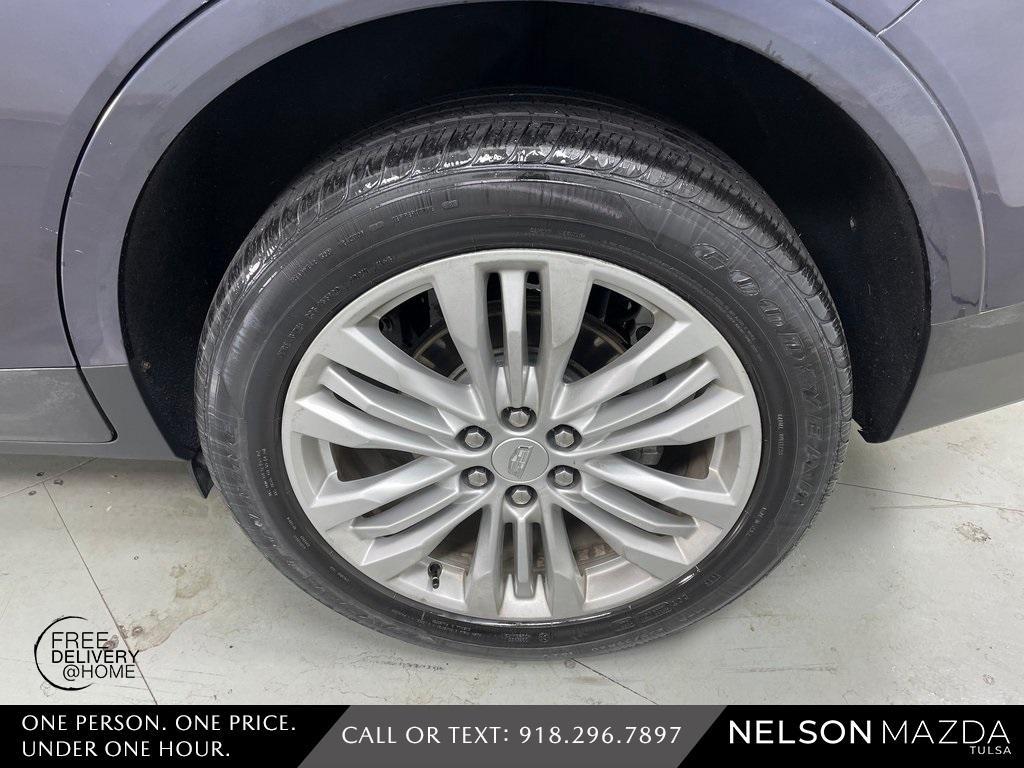 used 2018 Cadillac XT5 car, priced at $16,994