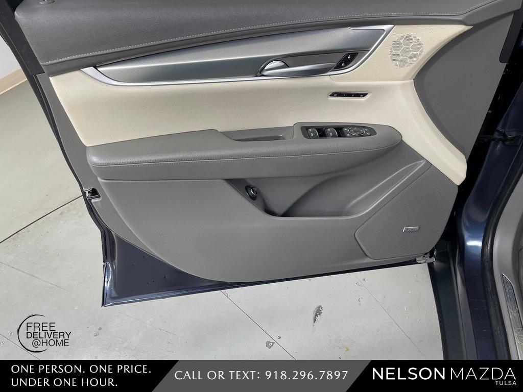 used 2018 Cadillac XT5 car, priced at $16,994