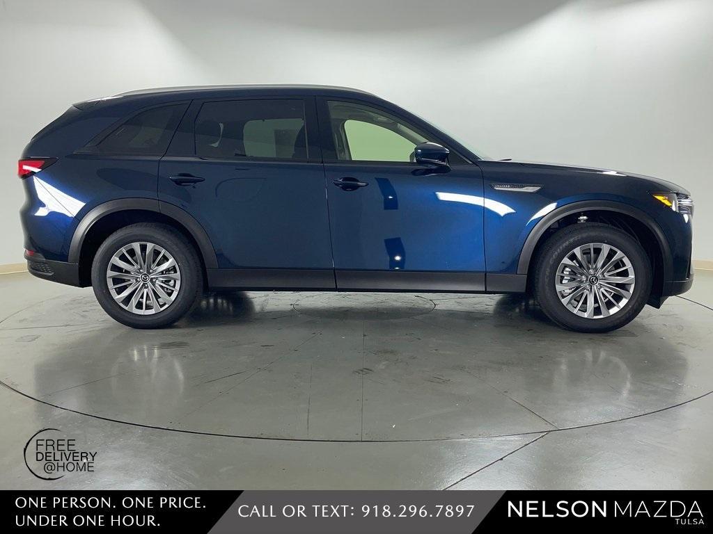 new 2025 Mazda CX-90 car, priced at $41,300