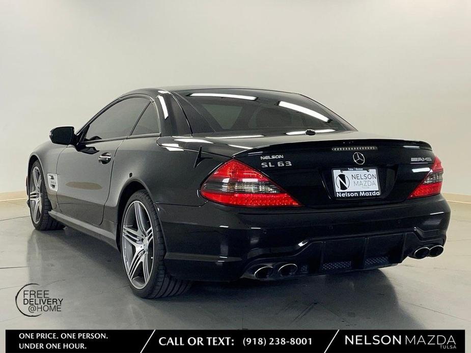 used 2009 Mercedes-Benz SL-Class car, priced at $32,035