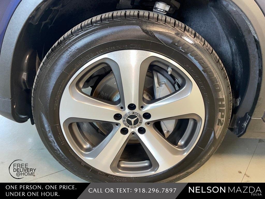 used 2022 Mercedes-Benz GLC 300 car, priced at $31,313