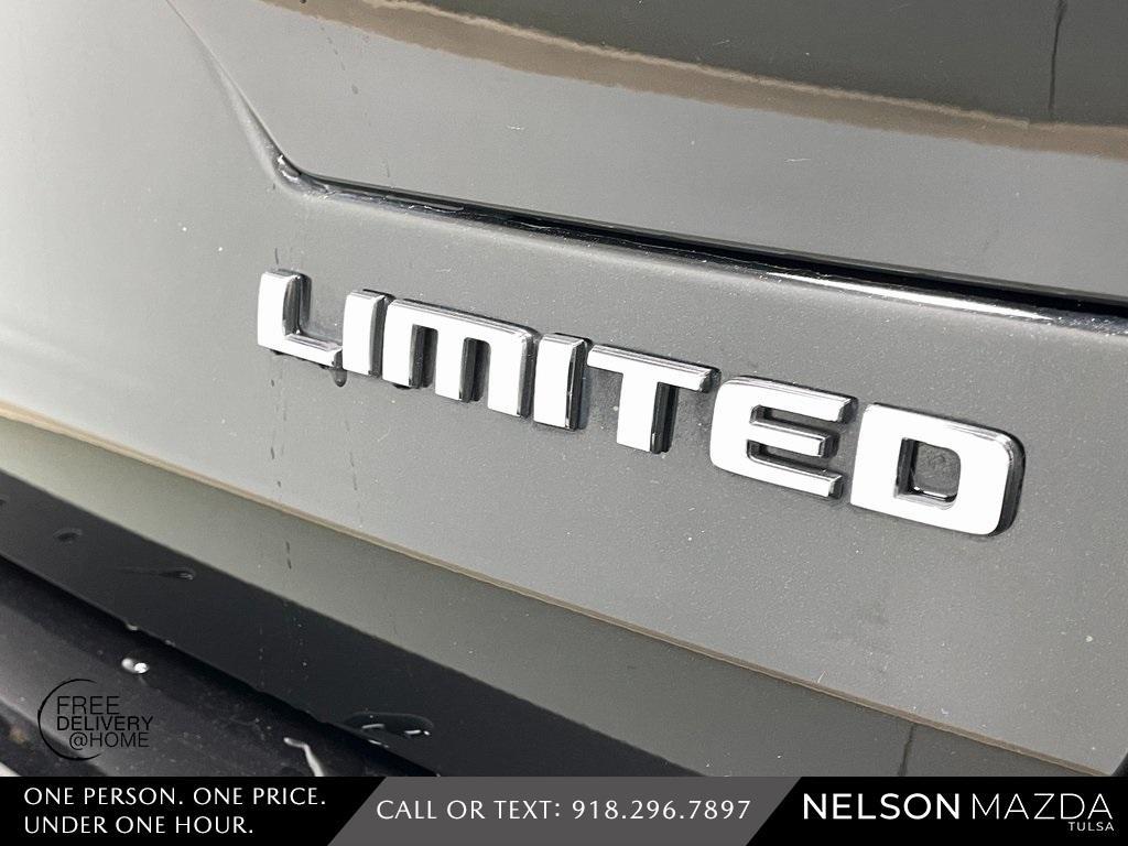 used 2022 Jeep Grand Cherokee car, priced at $27,720