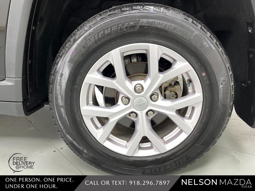 used 2022 Jeep Grand Cherokee car, priced at $27,720