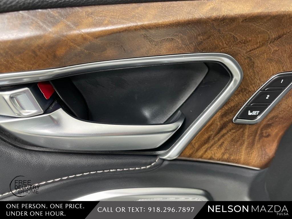 used 2020 Acura RDX car, priced at $27,048
