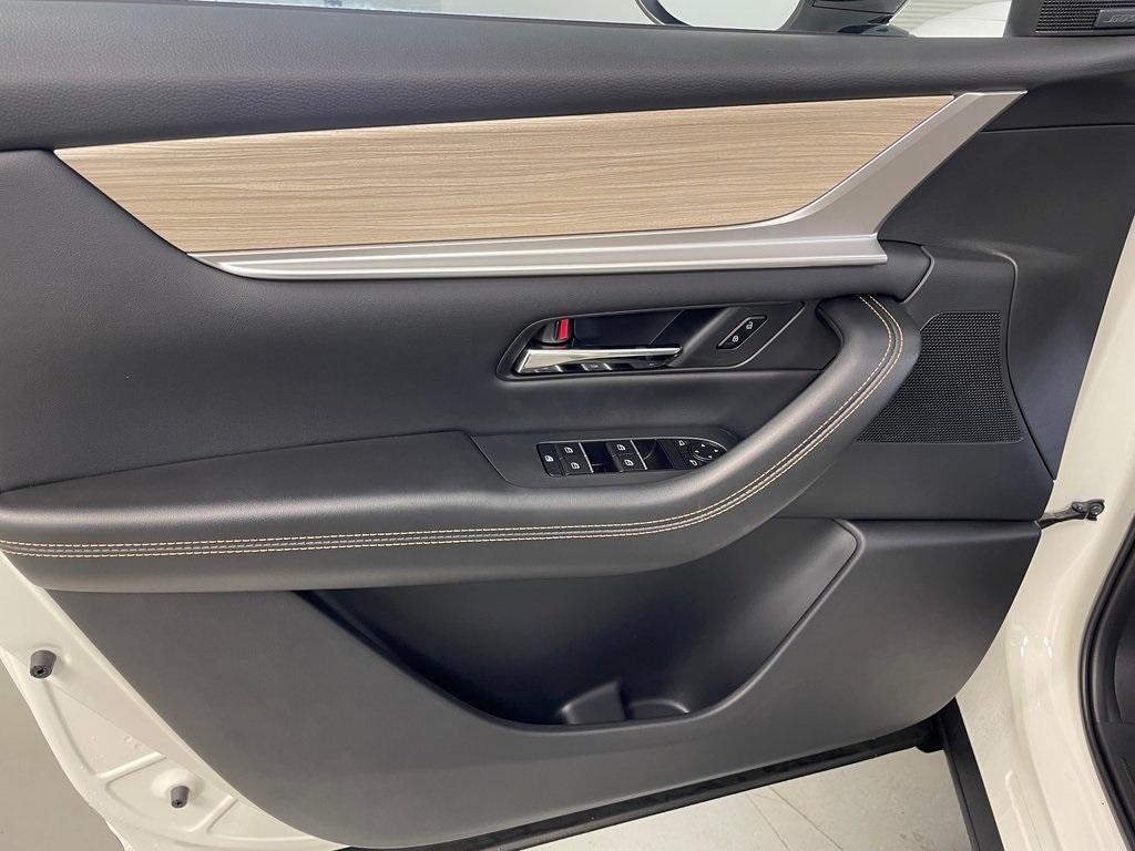 new 2025 Mazda CX-90 PHEV car, priced at $55,506