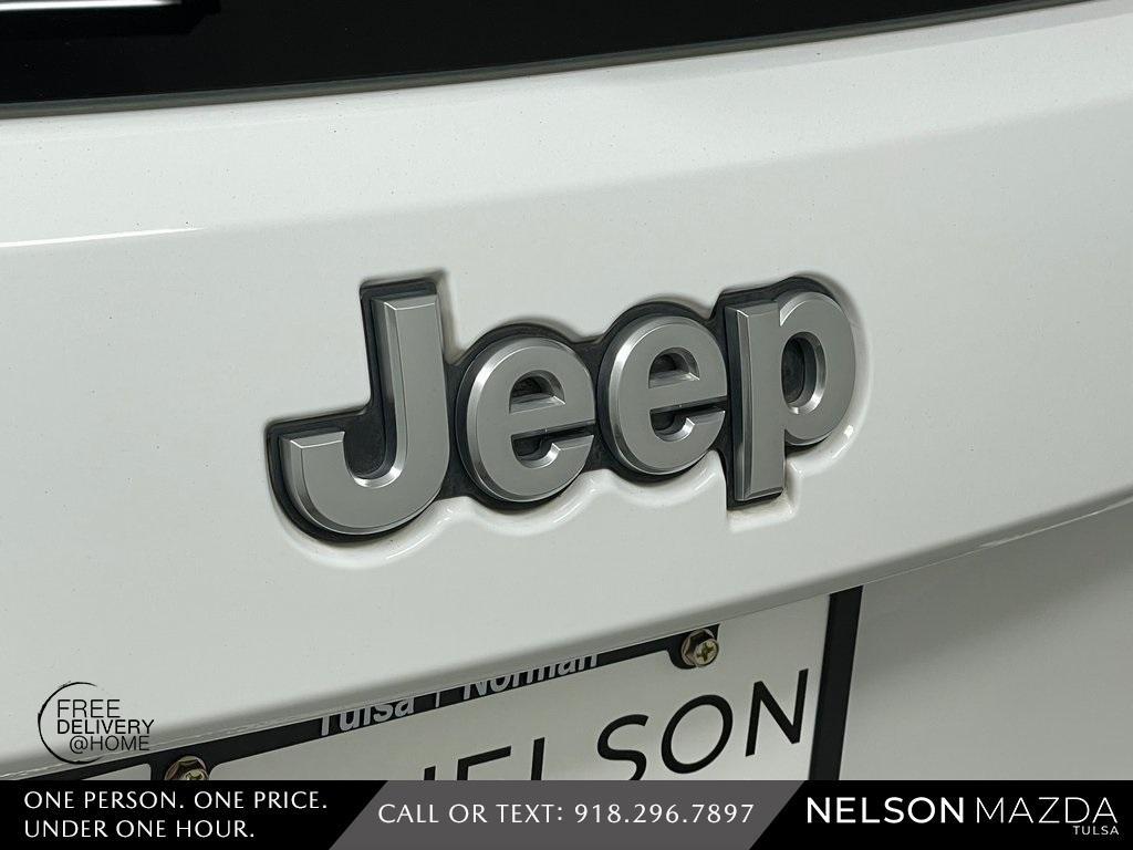 used 2018 Jeep Grand Cherokee car, priced at $20,964