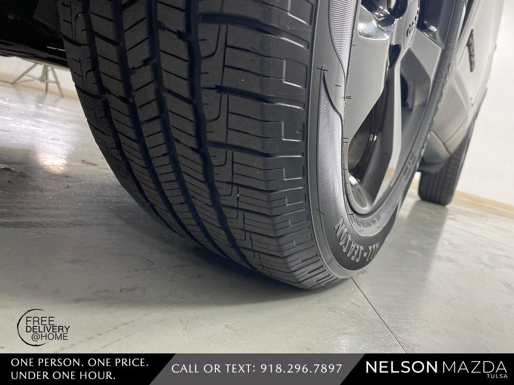 used 2021 Jeep Cherokee car, priced at $15,671
