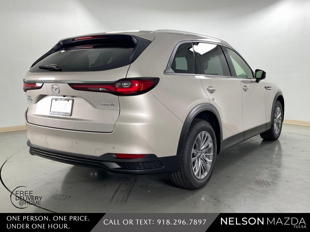 new 2025 Mazda CX-90 car, priced at $40,091