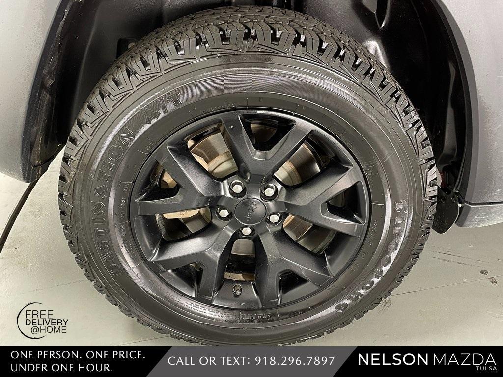 used 2016 Jeep Cherokee car, priced at $9,667