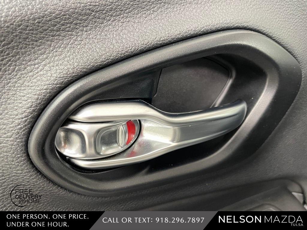 used 2021 Jeep Cherokee car, priced at $21,281