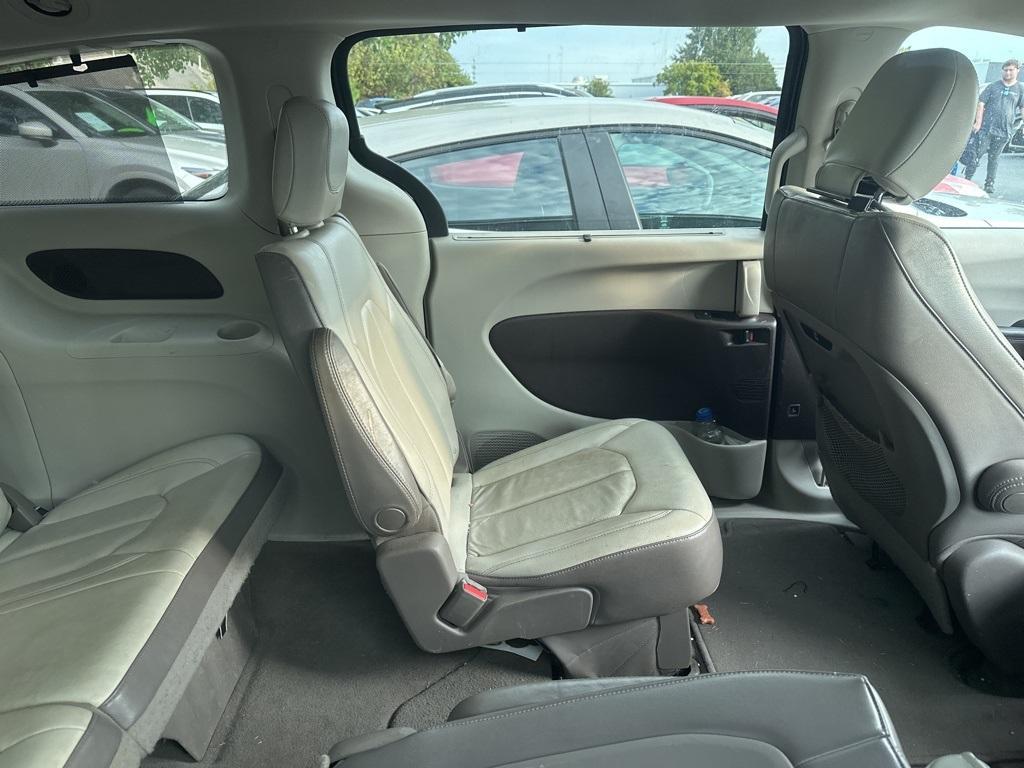 used 2018 Chrysler Pacifica car, priced at $12,443