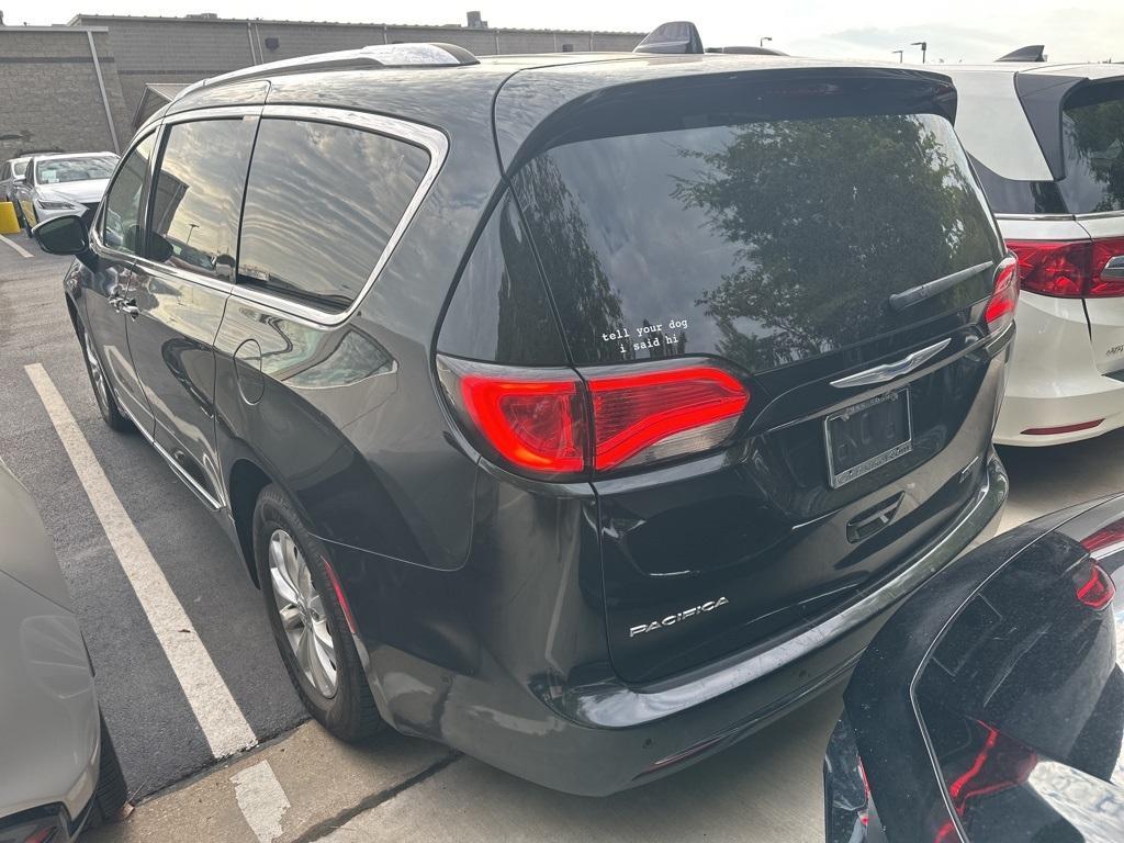 used 2018 Chrysler Pacifica car, priced at $12,443