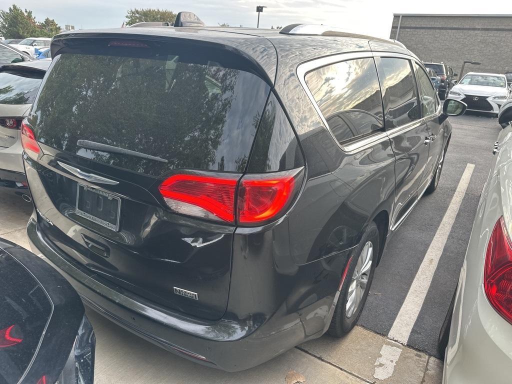 used 2018 Chrysler Pacifica car, priced at $12,443