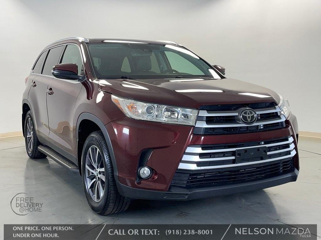 used 2019 Toyota Highlander car, priced at $25,994