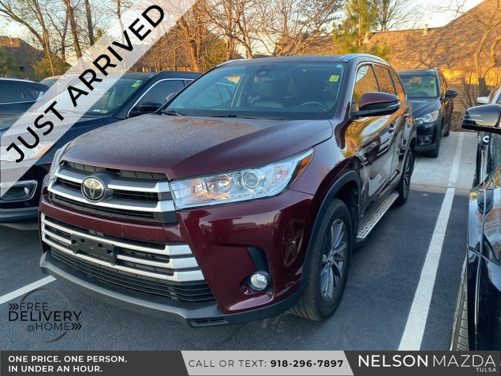 used 2019 Toyota Highlander car, priced at $27,216