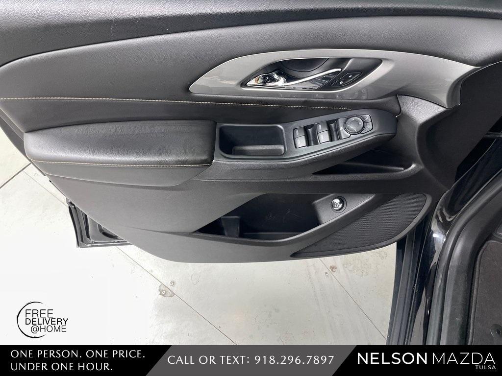 used 2018 Chevrolet Traverse car, priced at $15,513
