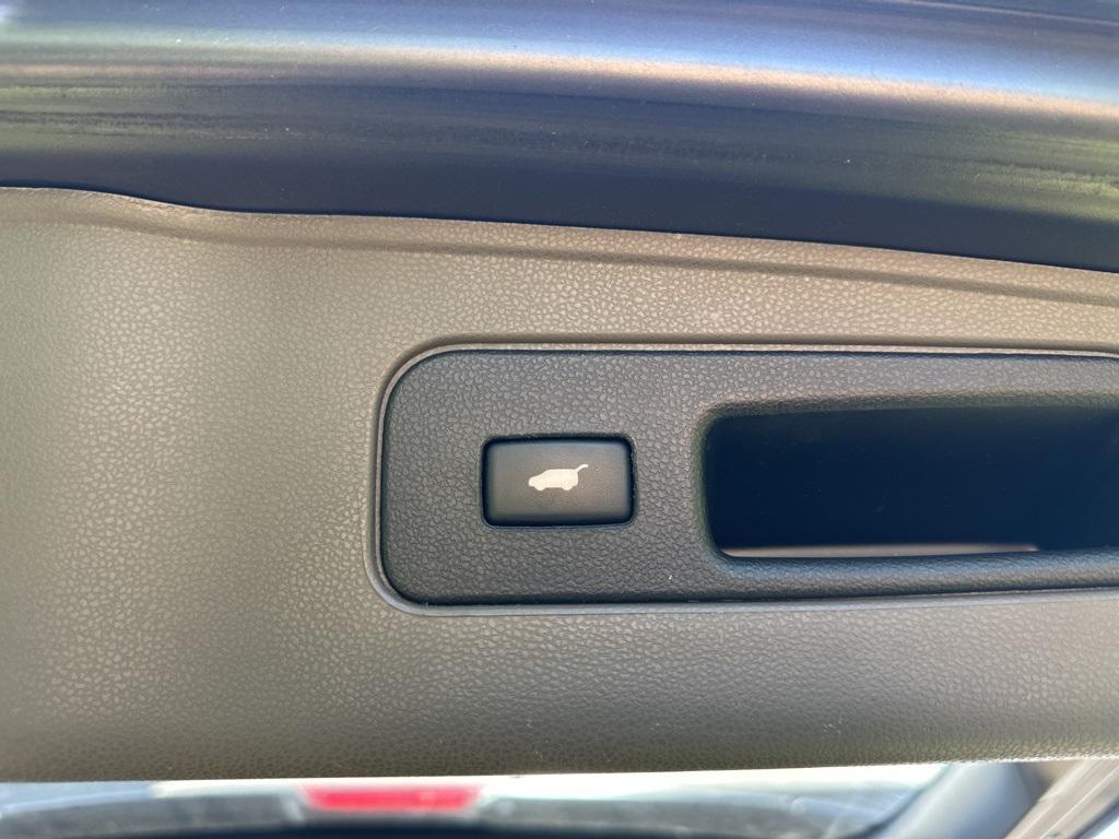 used 2014 Honda Odyssey car, priced at $14,994