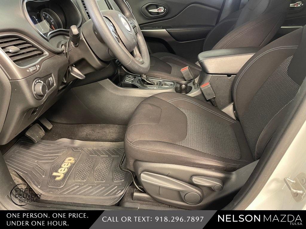 used 2020 Jeep Cherokee car, priced at $16,669