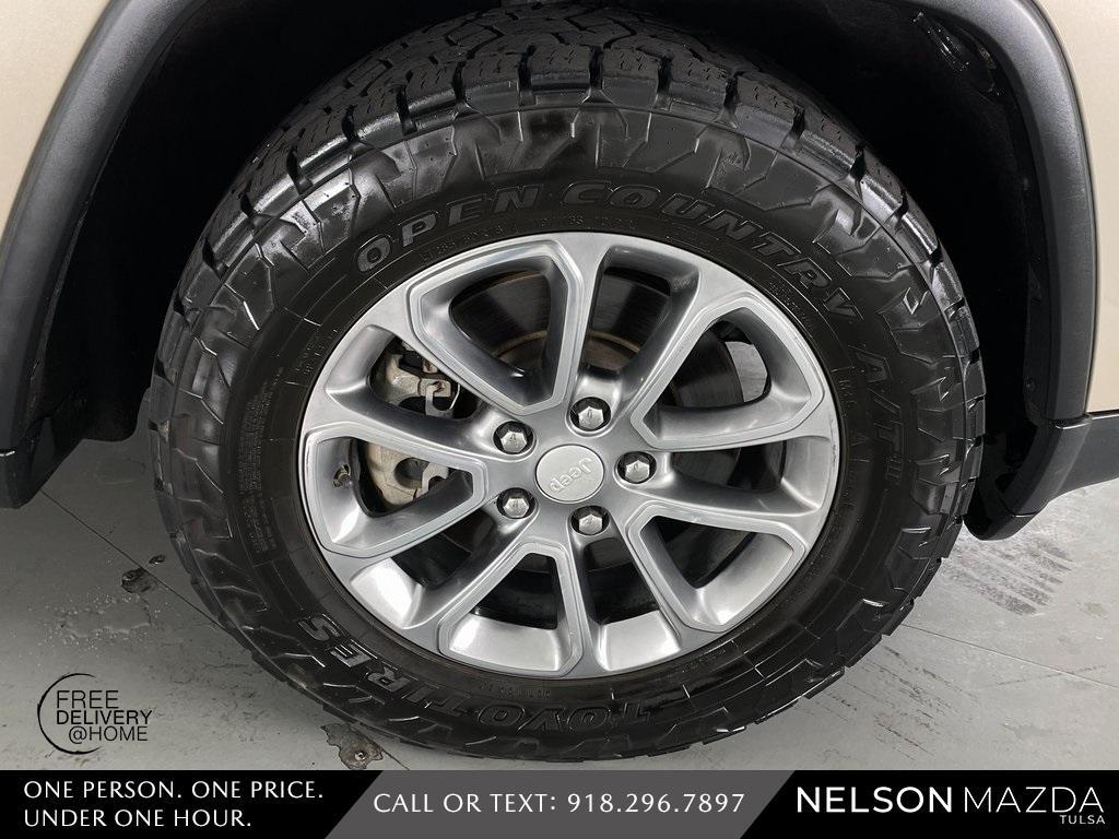 used 2014 Jeep Grand Cherokee car, priced at $10,994