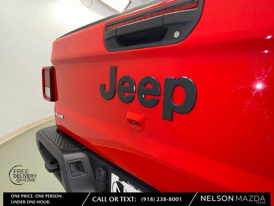 used 2022 Jeep Gladiator car, priced at $32,301