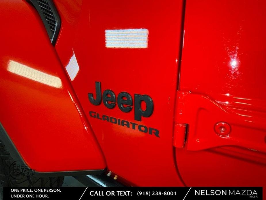 used 2022 Jeep Gladiator car, priced at $32,301