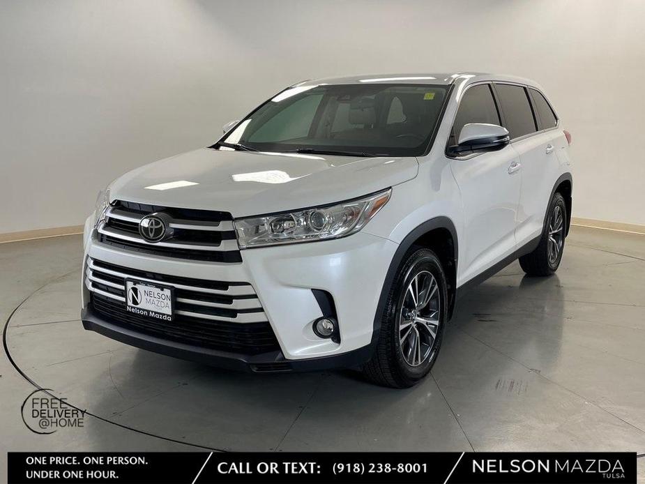 used 2019 Toyota Highlander car, priced at $27,038