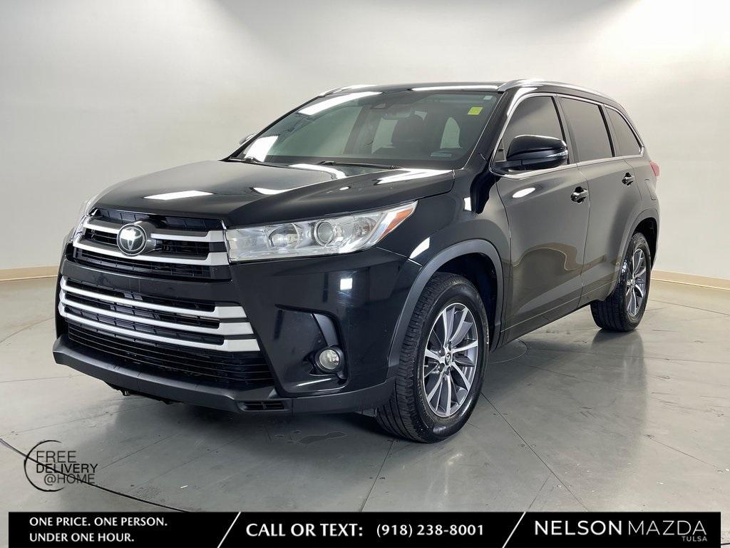 used 2018 Toyota Highlander car, priced at $17,915