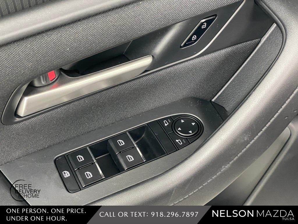 new 2025 Mazda CX-90 car, priced at $37,549
