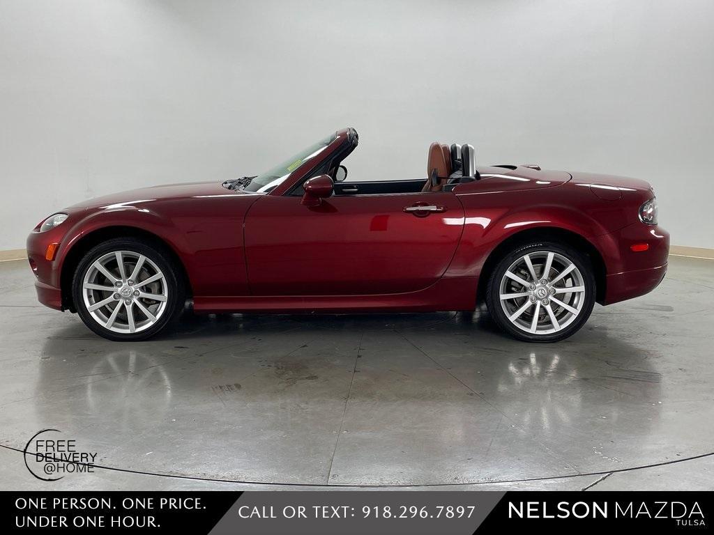 used 2007 Mazda MX-5 Miata car, priced at $15,228