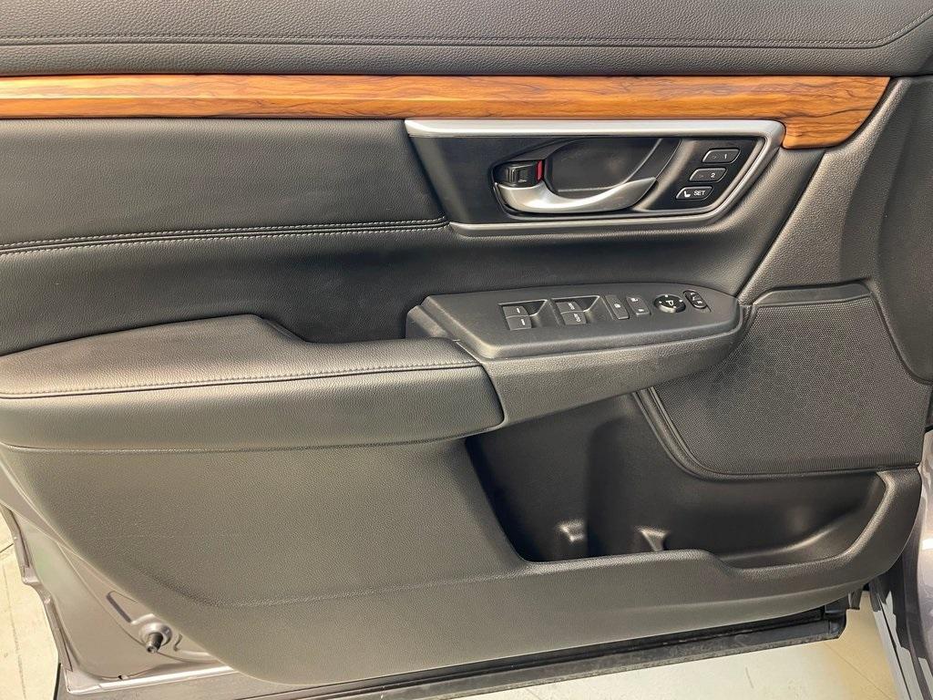 used 2020 Honda CR-V car, priced at $26,980