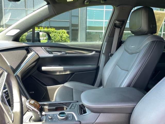 used 2021 Cadillac XT5 car, priced at $26,836