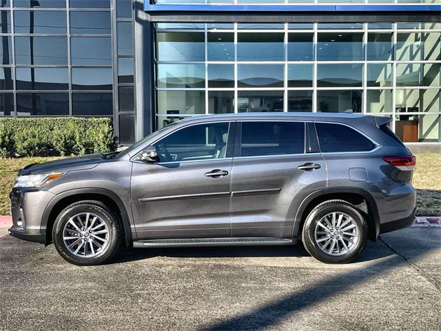 used 2018 Toyota Highlander car, priced at $24,491