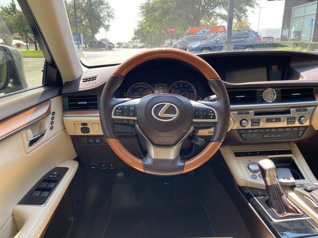 used 2016 Lexus ES 300h car, priced at $19,361