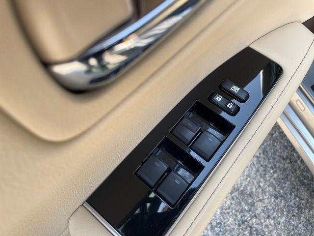used 2016 Lexus ES 300h car, priced at $19,361